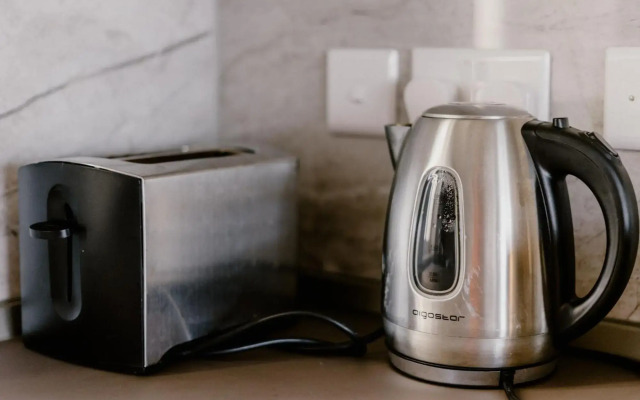 LA88 Bayview Apartment I