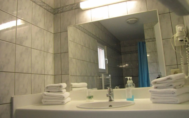 Hotel Le Bonheur de Sy