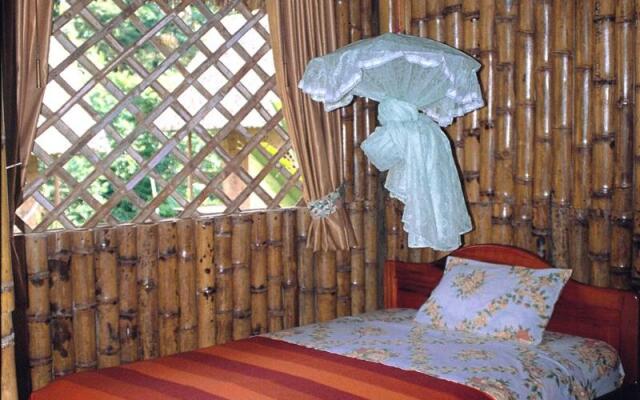 YARINA Eco Lodge