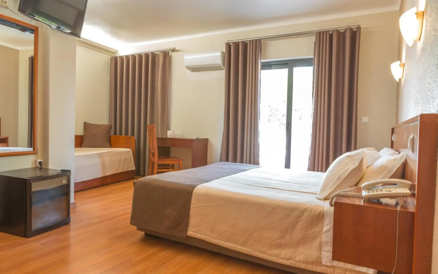 Hotel Amadora Palace