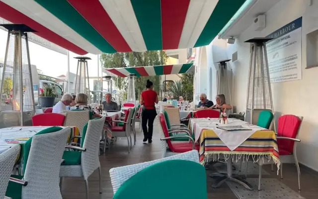 Los Cristianos Heated Pool Sea View AC