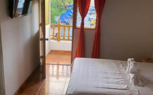 Hospedaje 3 Esquinas