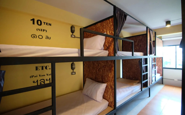 Hide Bangkok Hostel