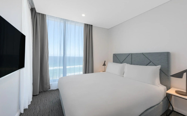 Meriton Suites Surfers Paradise