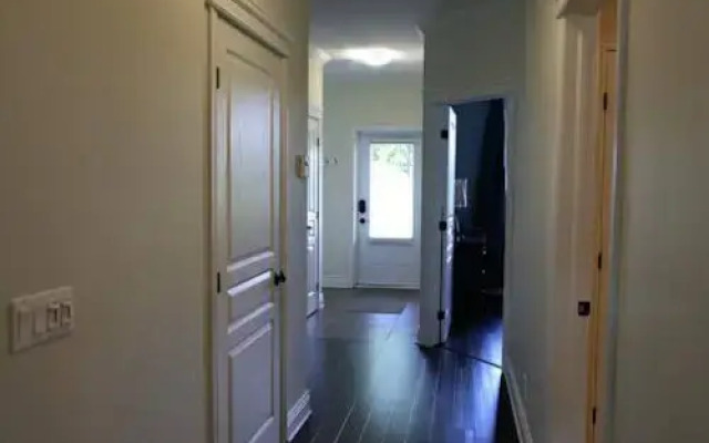 Le Champlain Condo 102