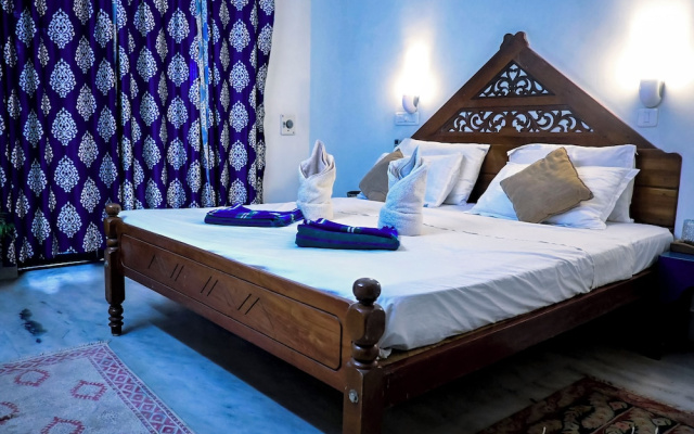 Home City Homestay & Ayurvedic Clinic