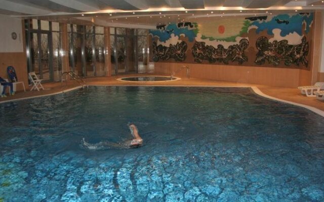 Aparthotel VRIS
