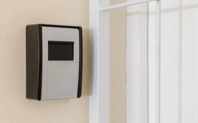 Sun n Surf Sunny and spotless 1 bedroom apartment