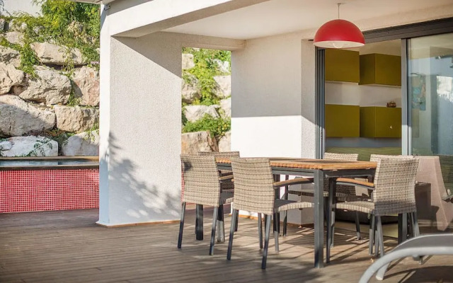 Salome House
