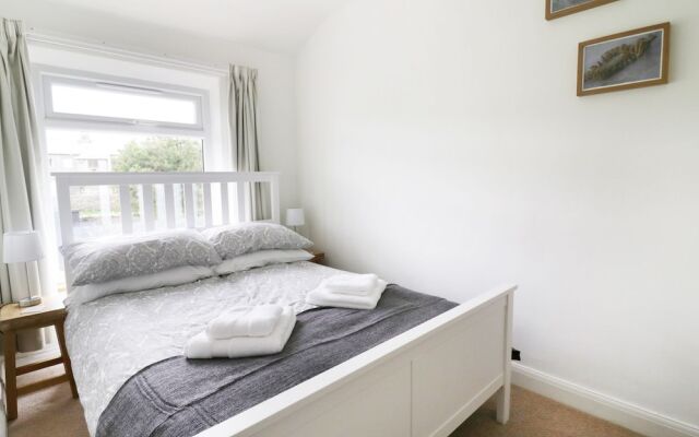 3 Overlands, Settle