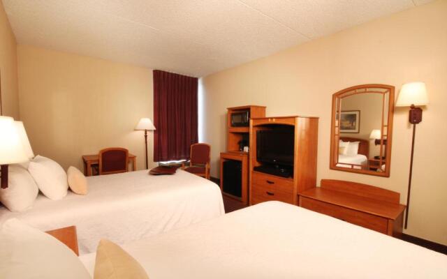 Surestay Hotel By Best Western Secaucus Meadowlands