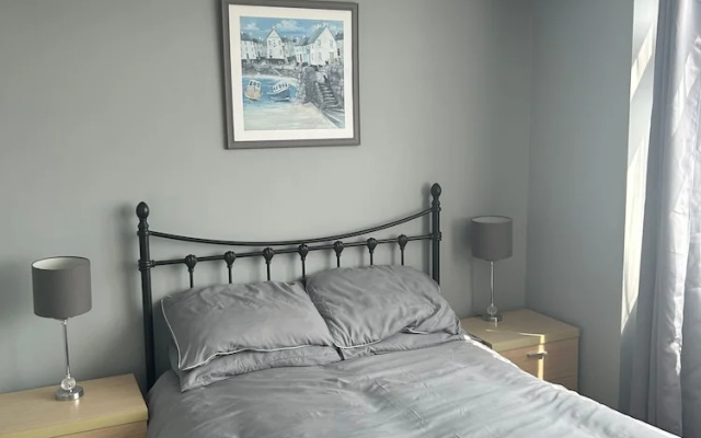 Charming 2 Storey Holiday Villa in Dawlish Warren