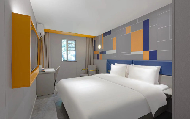 7Days Inn Hotel (Wuhan University Guangbutun Subway Station)