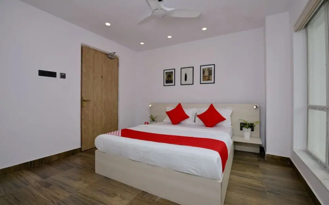 OYO Townhouse 539 Transit Express