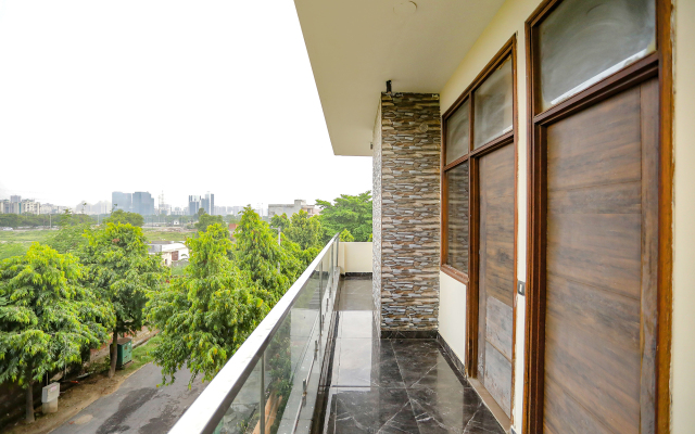 FabHotel Enaya Residency