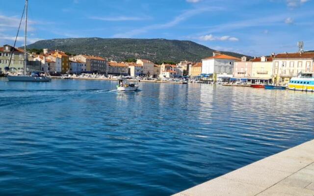 Studio apartman Loreta