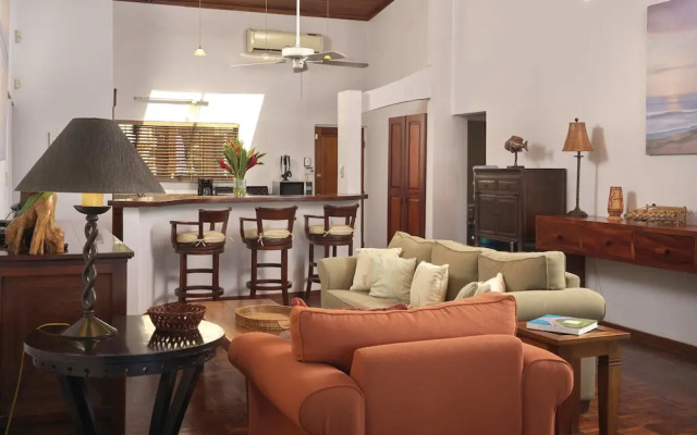 Casa Woodbine Beachfront House