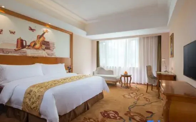 Vienna International Hotel