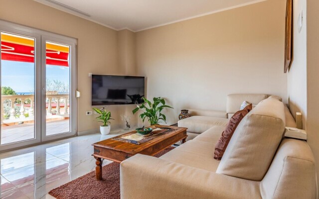 Nice Home in Vodnjan With Wifi and 3 Bedrooms
