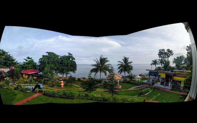Myrnas Bamboo Cottages