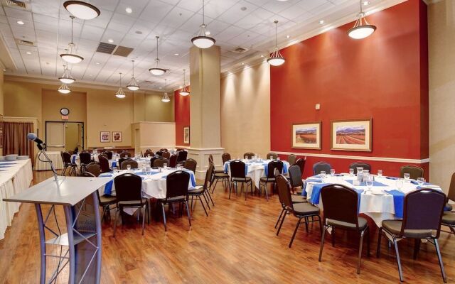 The Grand Hotel - Salem