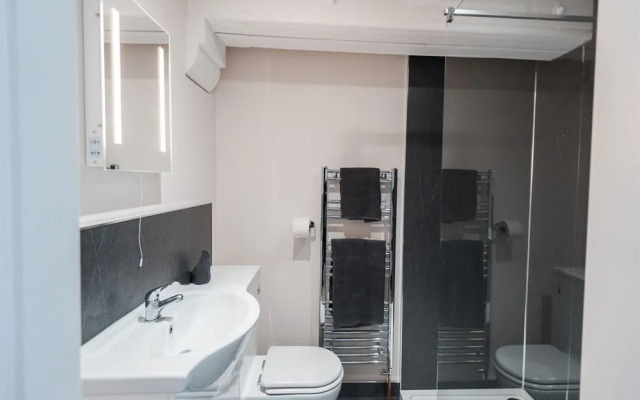 Charter House School Serviced Apartments