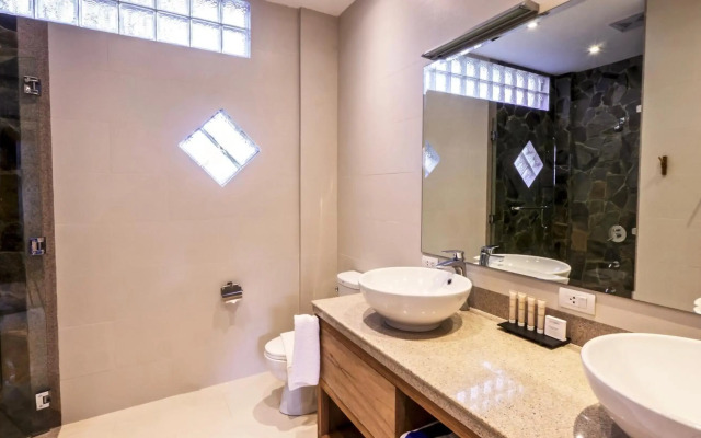 Atlantis Dive Resort Dumaguete