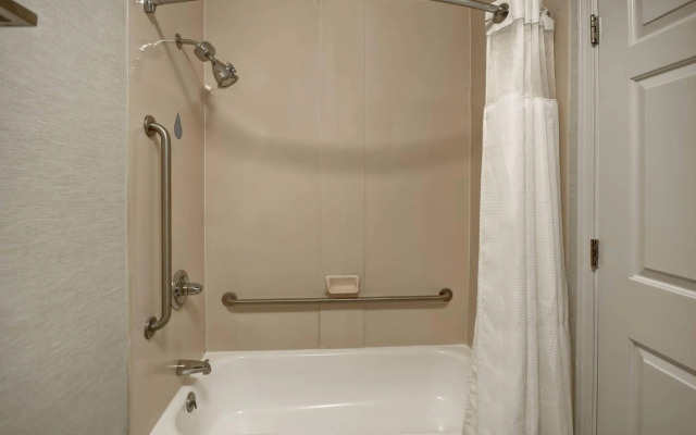 Fairfield Inn & Suites by Marriott Atlanta Kennesaw