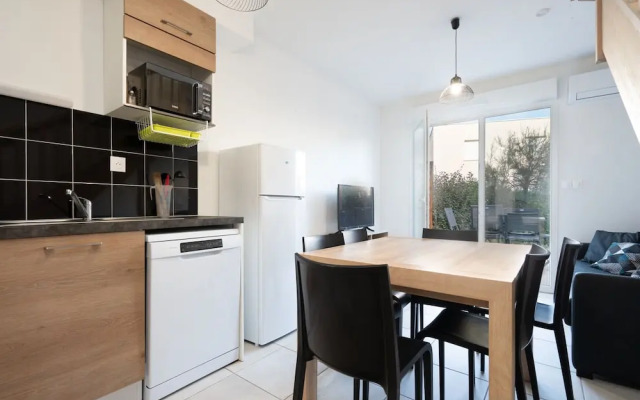 Seaside Villa Escape in Valras-plage