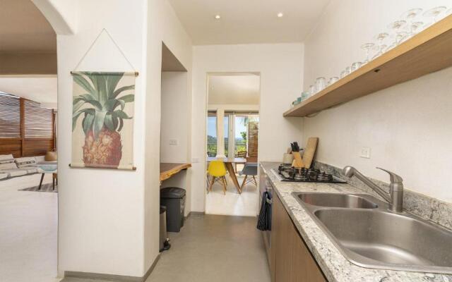 Casa Bahia Sur - Luxury Ocean View 3 Bedroom Home