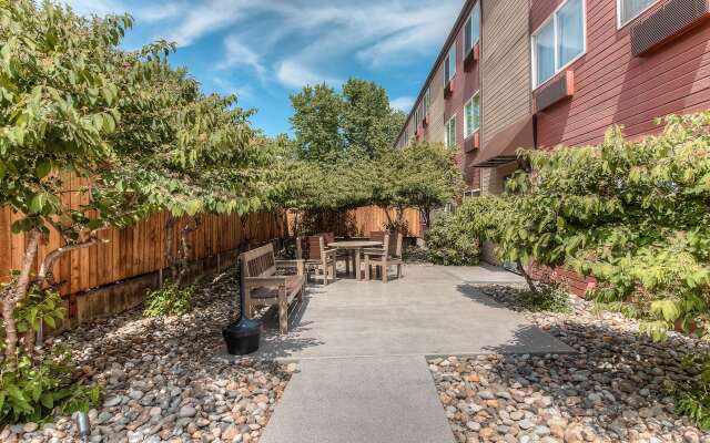 Best Western Plus Yakima Hotel