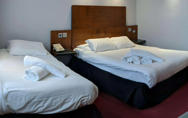 Ramada by Wyndham Loughborough Hotel