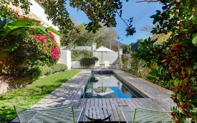 Victorian Manor Apartment