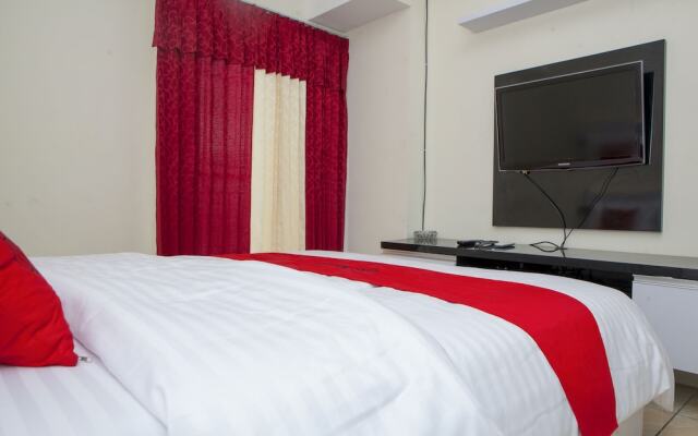 RedDoorz Apartment @ Tamansari Panoramic Soekarno