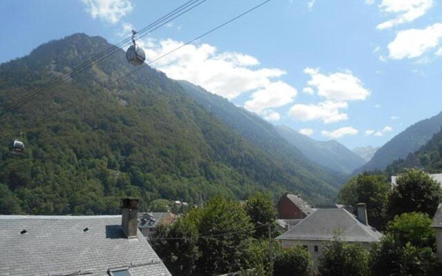 Appartement Cauterets, 2 Pièces, 4 Personnes - Fr-1-401-15