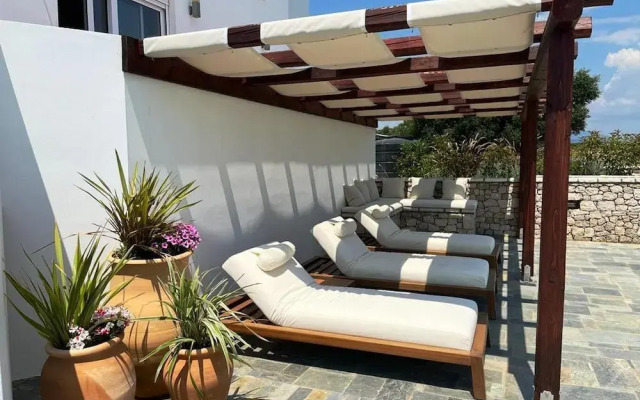 Kbel sea View Villa, Private Pool, Sleeps8, Garden