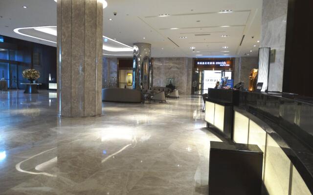 Everrich Golden Lake Hotel