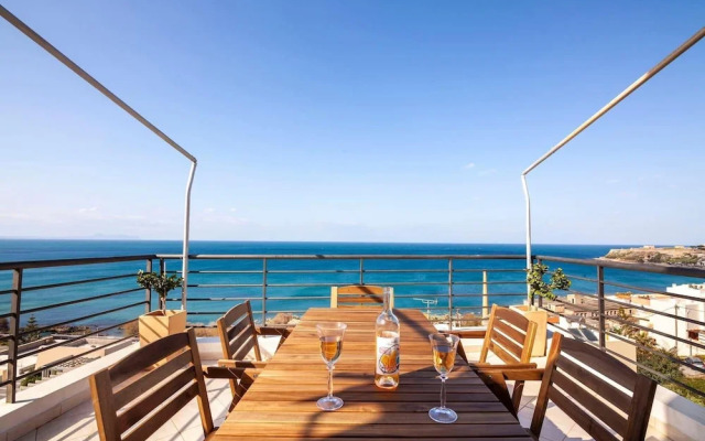 Valeria Sea View Apartment in Rethymno, Crete