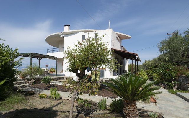 Villa Orea Elena