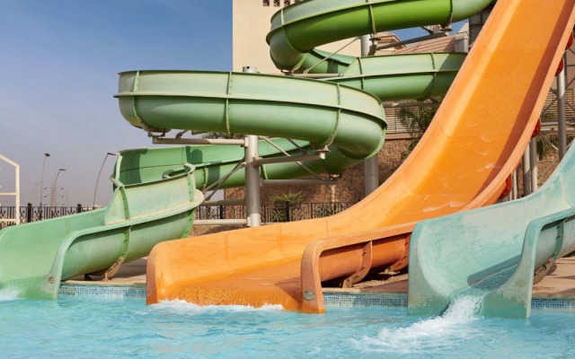 Coral Sea Beach & Aqua Park
