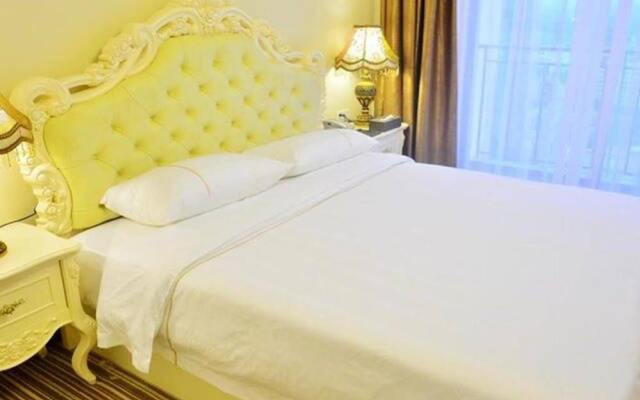 Enjoy Private Apartment Hotel Lucky City