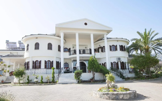 Meryem's Hotel
