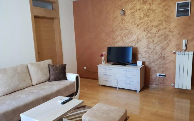 Apartman KEJ
