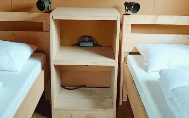Nice Tent With Bathroom, Near a Recreation Area