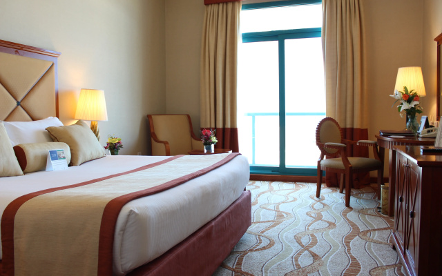 Al Diar Capital Hotel