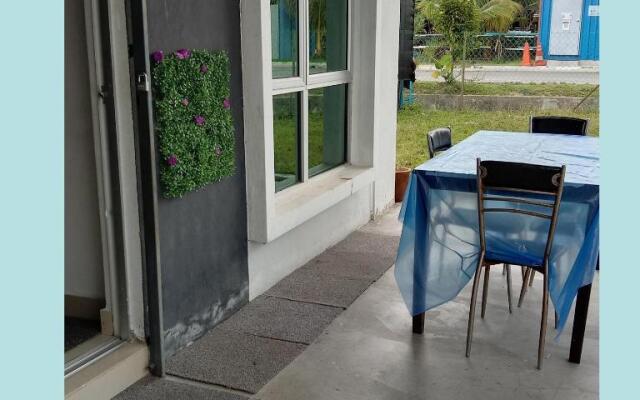 Homestay Lestari KLIA