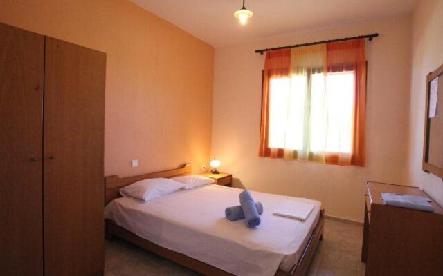 Elena Appartements & Studios