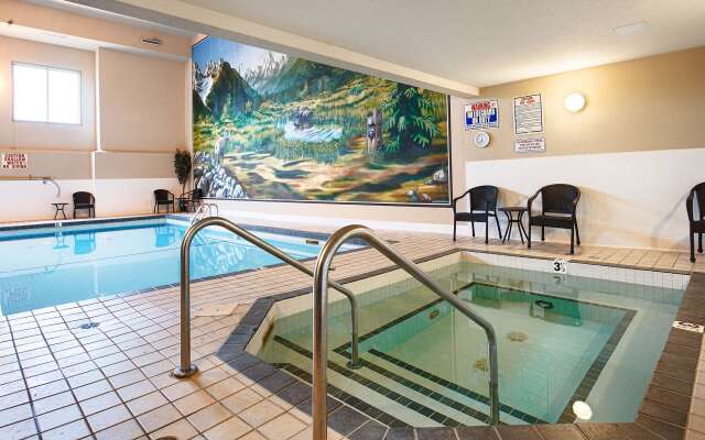 Prestige Radium Hot Springs Resort, WorldHotels Crafted