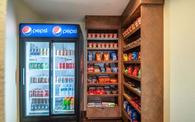 Candlewood Suites Frederick by IHG