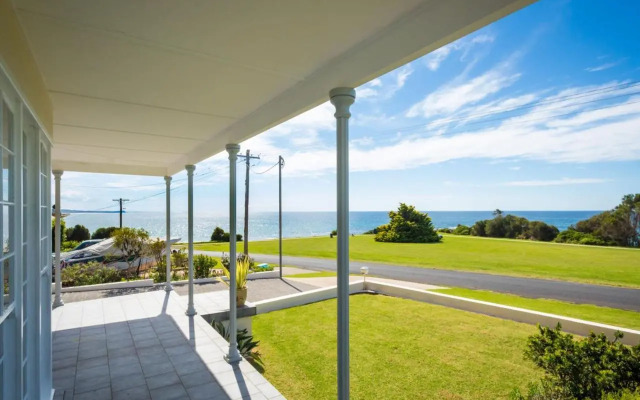 31 McMillan Crescent